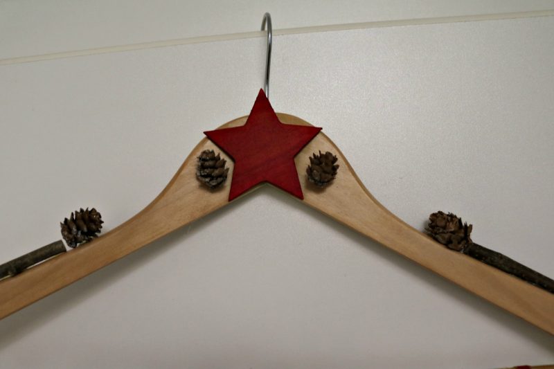 Advent Calendar DIY hanger